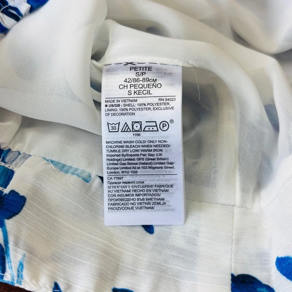 Banana Republic Blue White Floral Wrap Top Petite S Puff Sleeve Smocked V-Neck